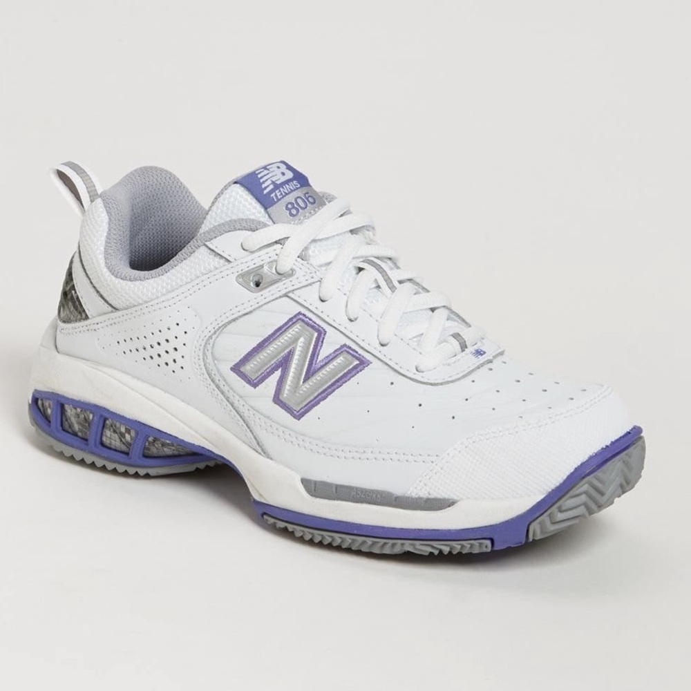 New balance 806 sneaker